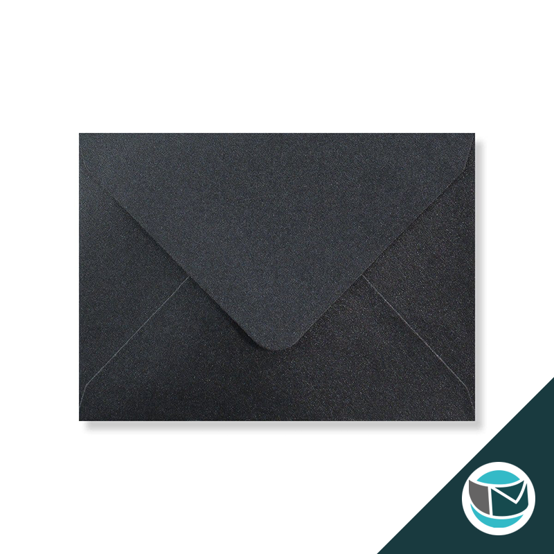Parelmoer Envelop - 82x113 mm (C7) - Donkergrijs Gegomd 120 grams